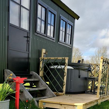 Milberry Green Meadows Warlingham Extérieur photo